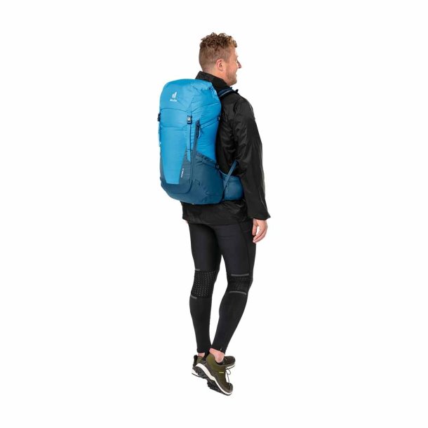 Futura 23 Ivy-カーキ/リーフインク Deuter
